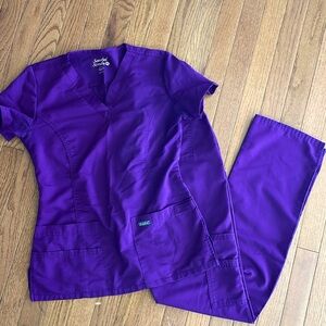 Sanibel scrubs XS/small tall purple set